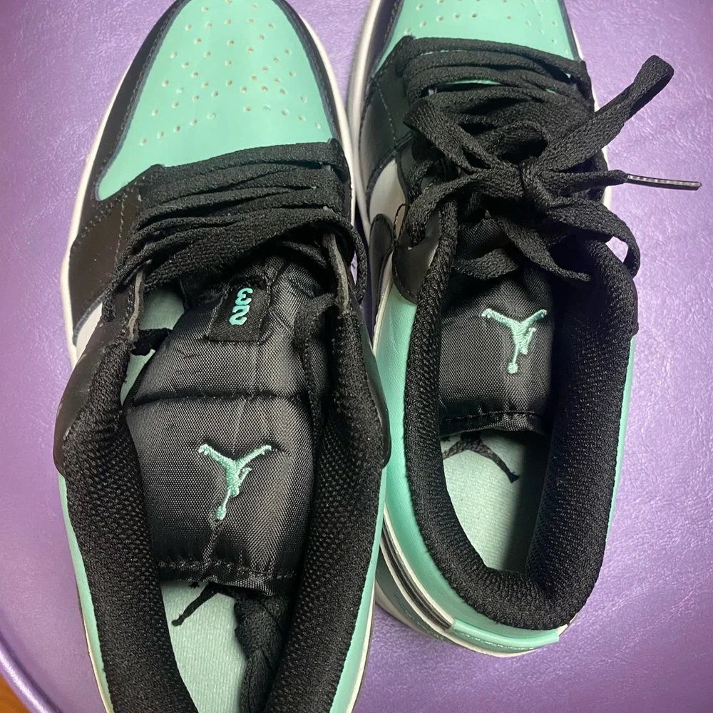 Air Jordan 1 Low Emerald Rise 553558-117 - Picture 4 of 12